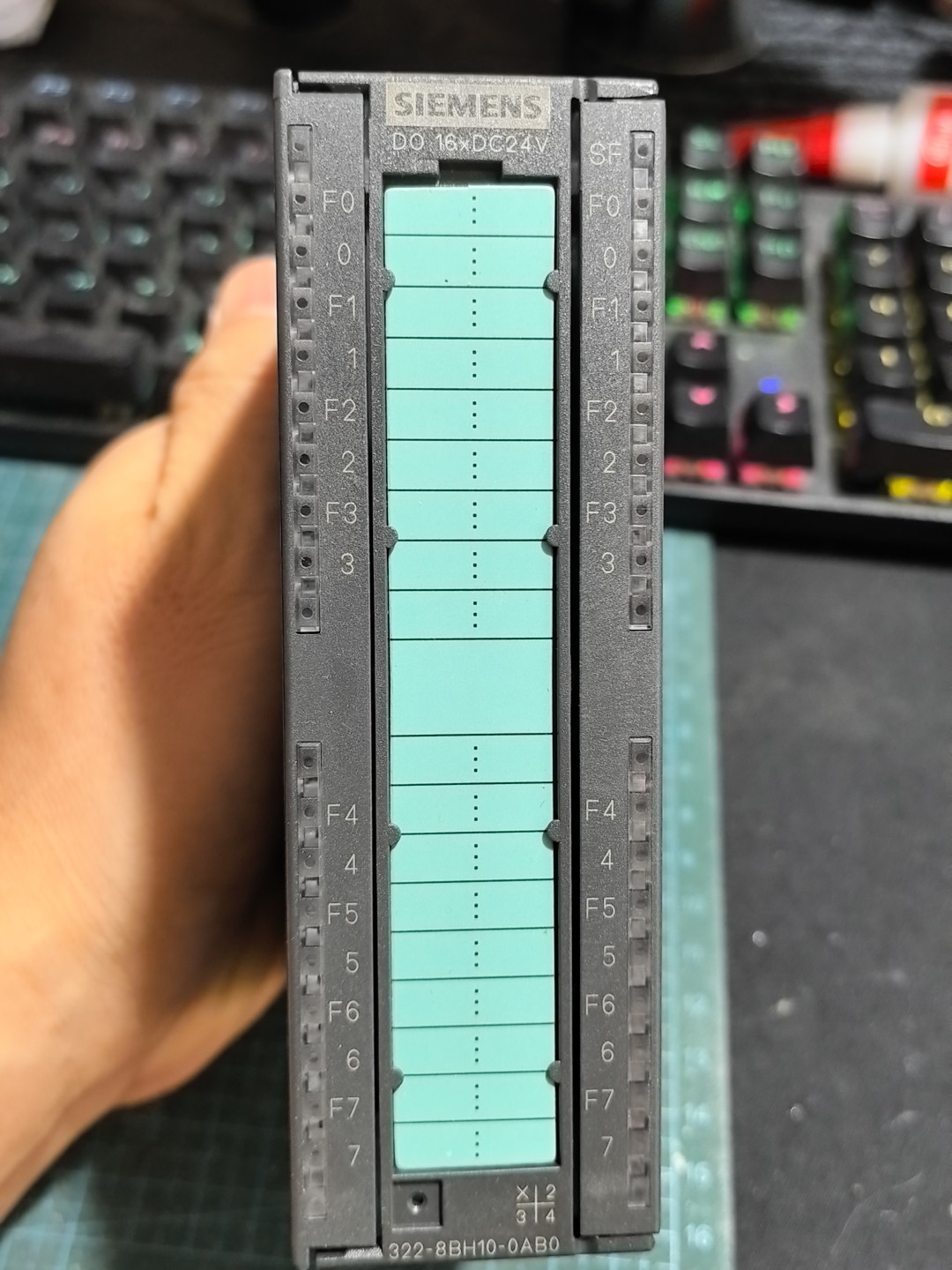 Siemens 6ES7322-8BH10-0AB0  2