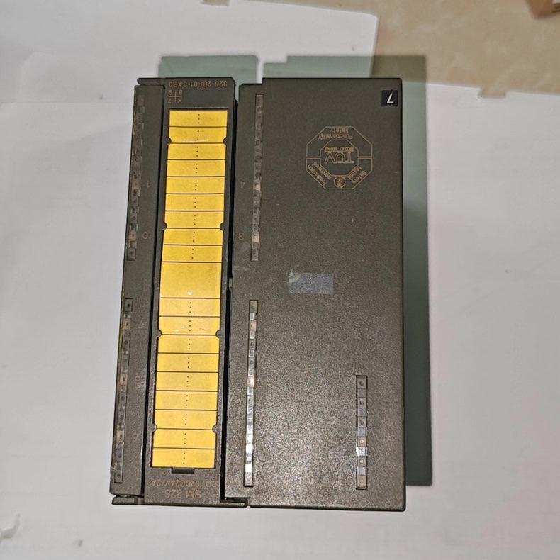 Siemens 6ES7326-2BF01-0AB0  6