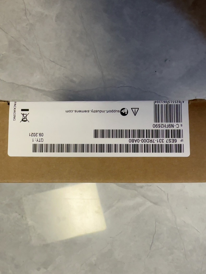 Siemens 6ES7331-7RD00-0AB0  2