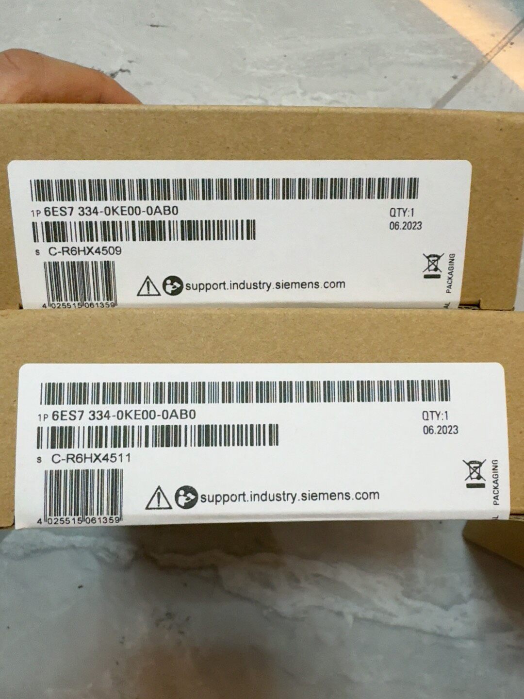 Siemens 6ES7334-0KE00-0AB0 