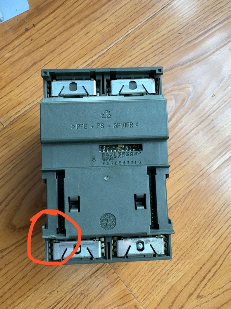 Siemens 6ES7350-2AH00-0AE0  4