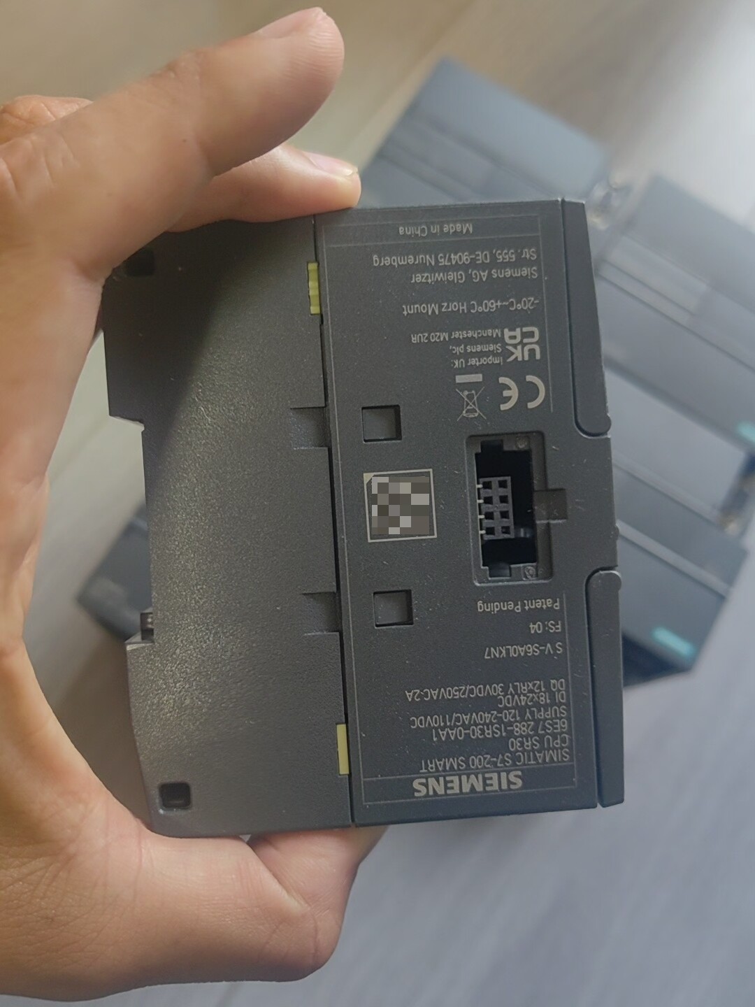Siemens 6ES7288-1SR30-0AA1  3