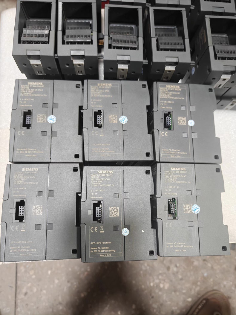Siemens 6ES7288-2DR32-0AA0 