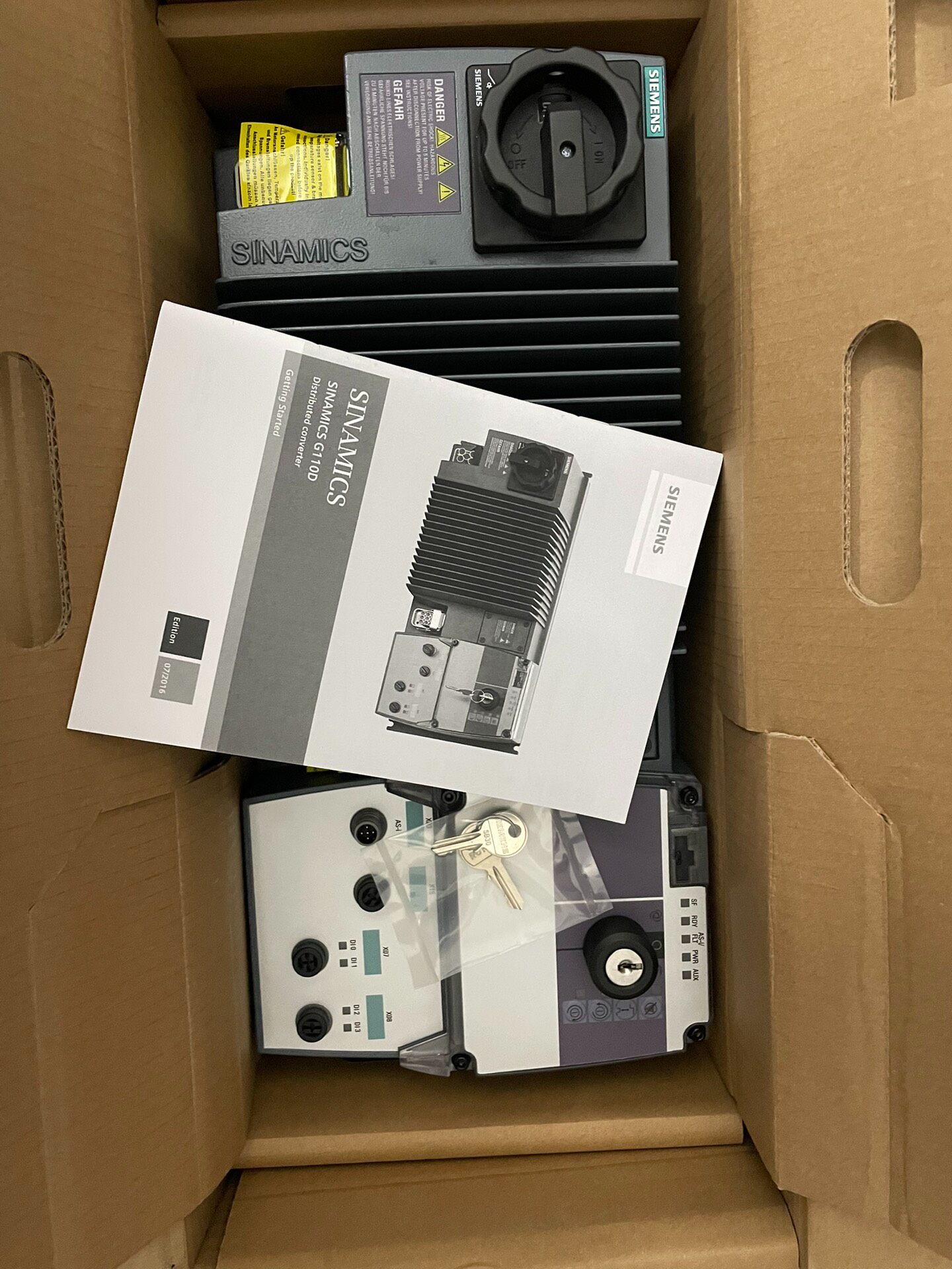 Siemens 6SL3511-1PE24-0AM0 SINAMICS G110D 4