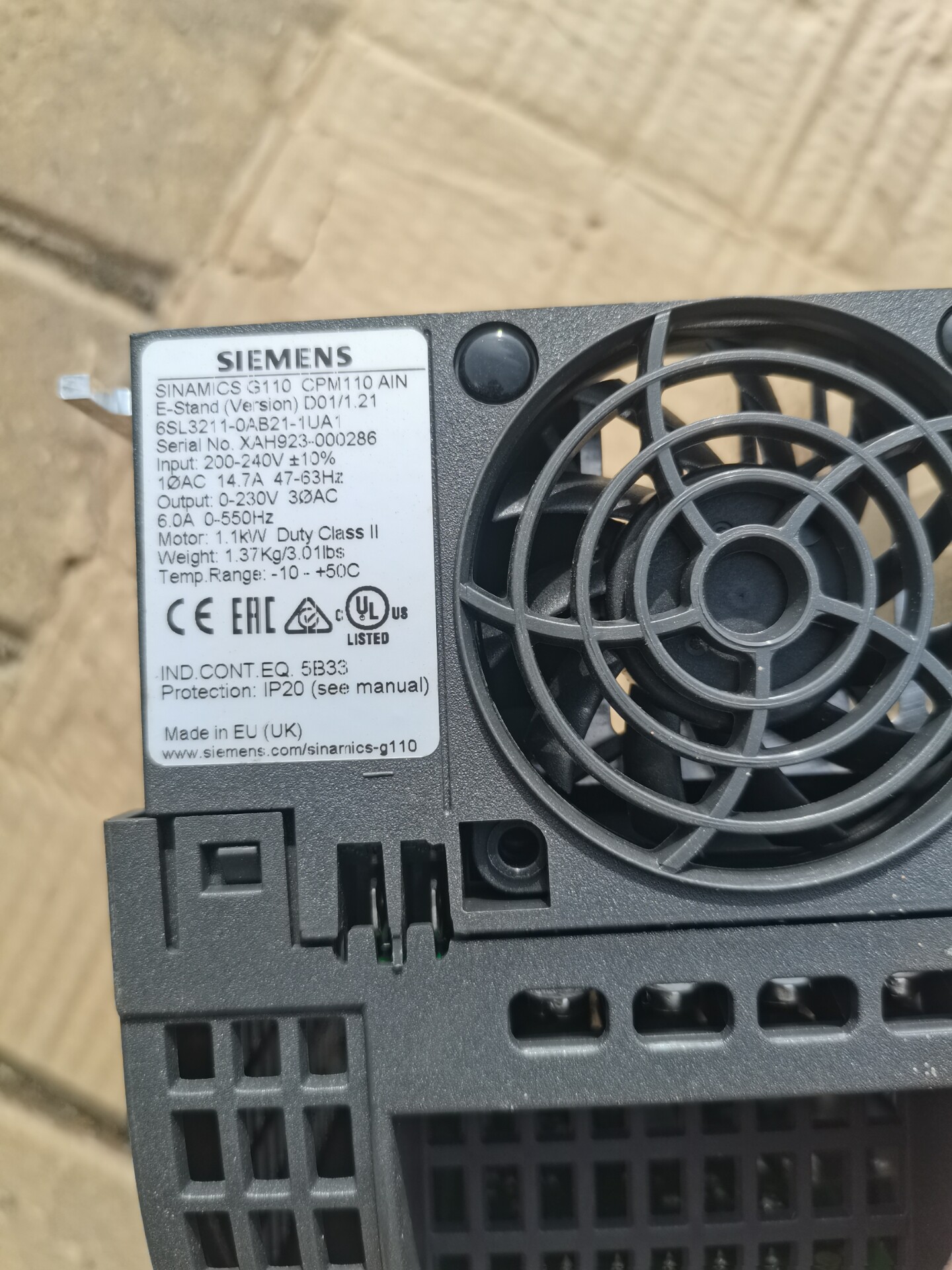 Siemens 6SL3211-0AB21-1UA1 SINAMICS G110 2