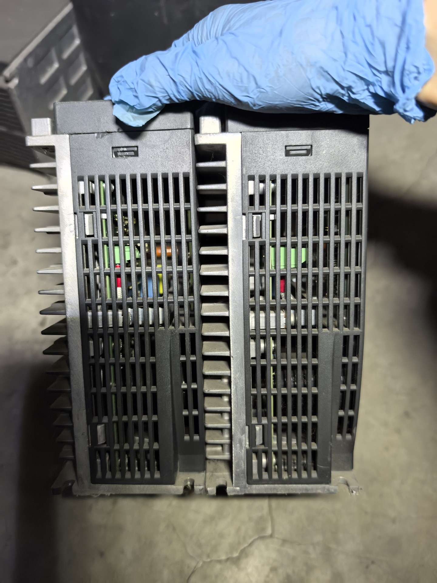 Siemens 6SL3210-5FB10-8UA0 SINAMICS V90 2