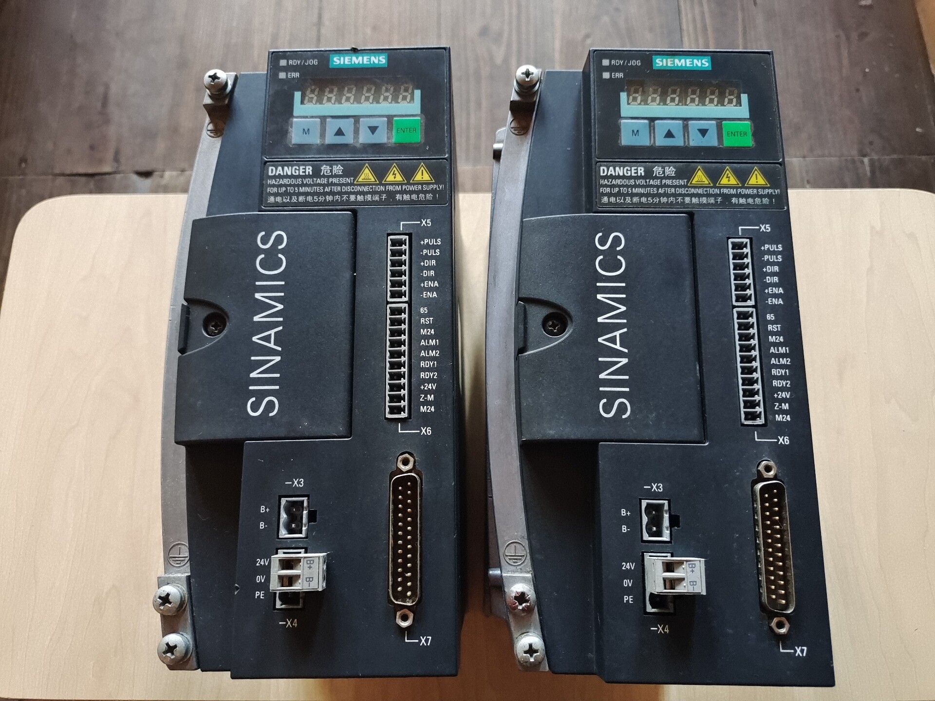 Siemens 6SL3210-5BE32-2UV0 SINAMICS V20
