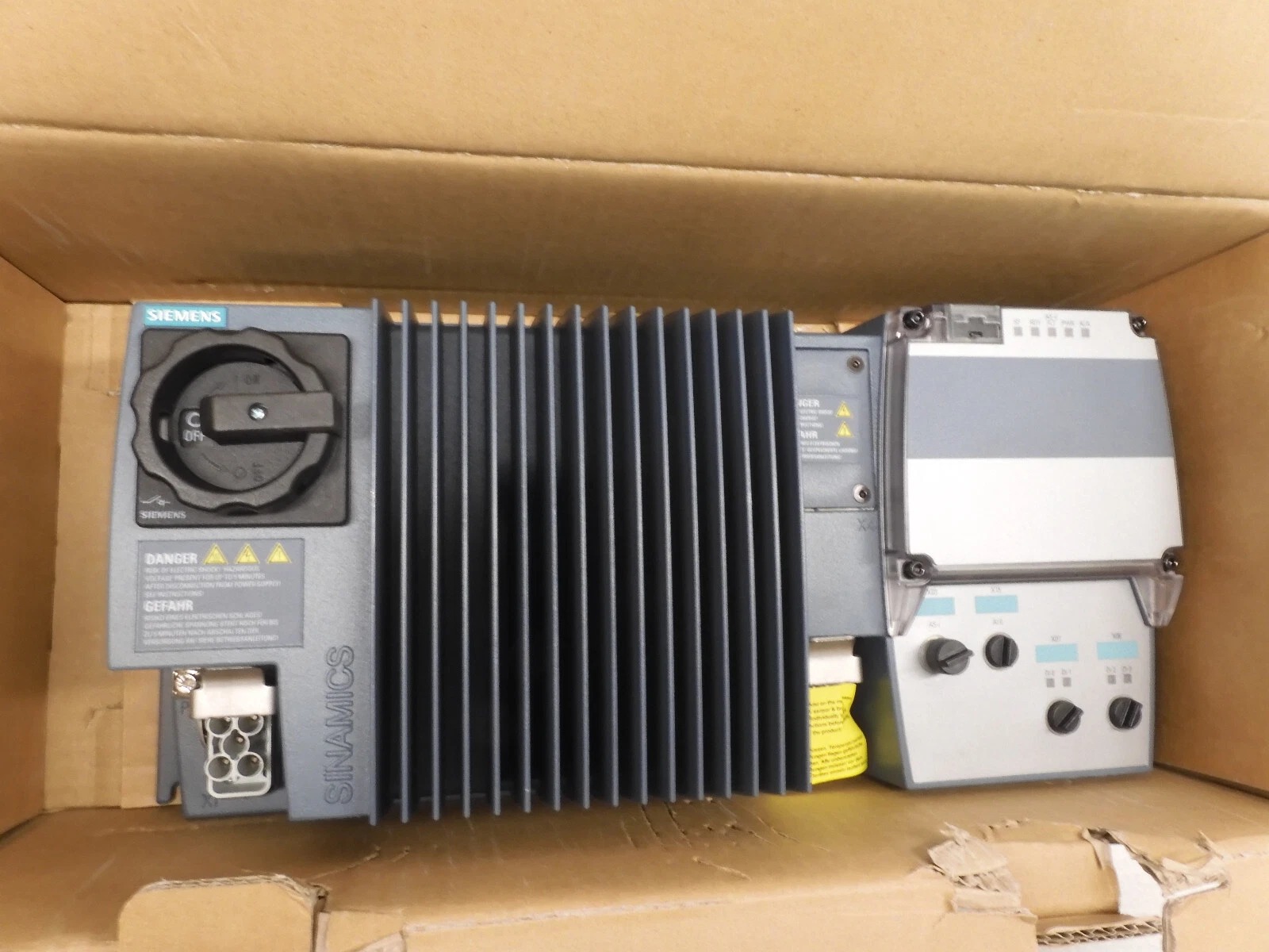 Siemens 6SL3511-1PE17-5AM0 SINAMICS G110D
