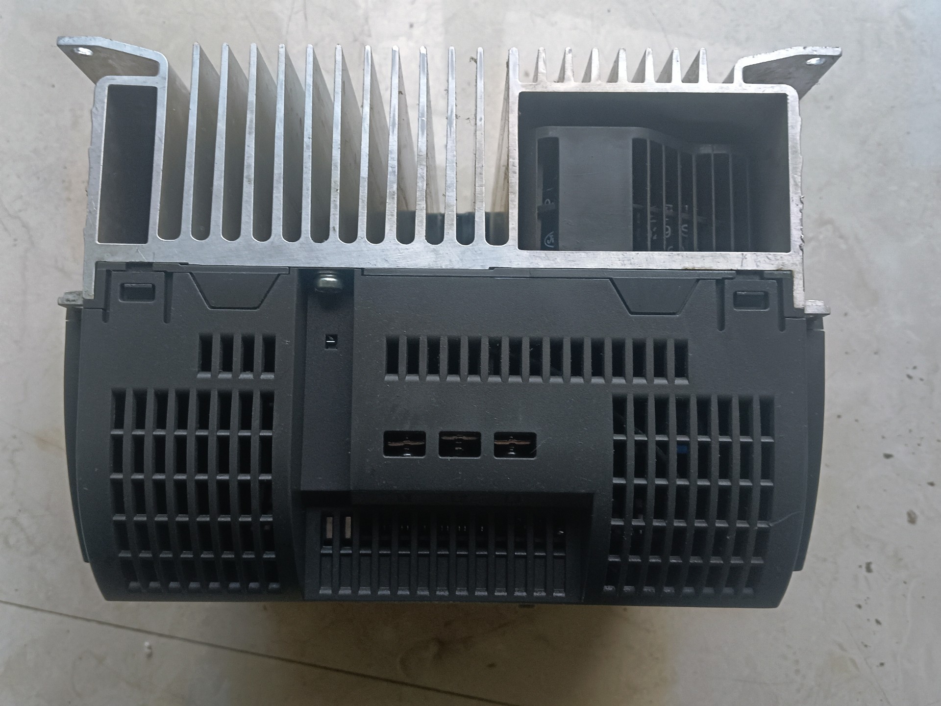 Siemens 6SL3210-5BE31-5CV0 SINAMICS V20 4