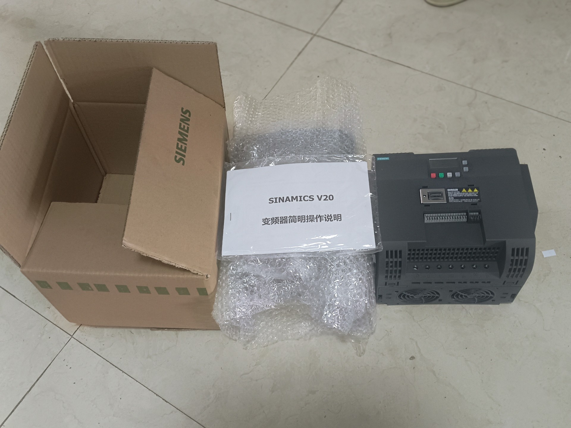 Siemens 6SL3210-5BE31-5CV0 SINAMICS V20 7