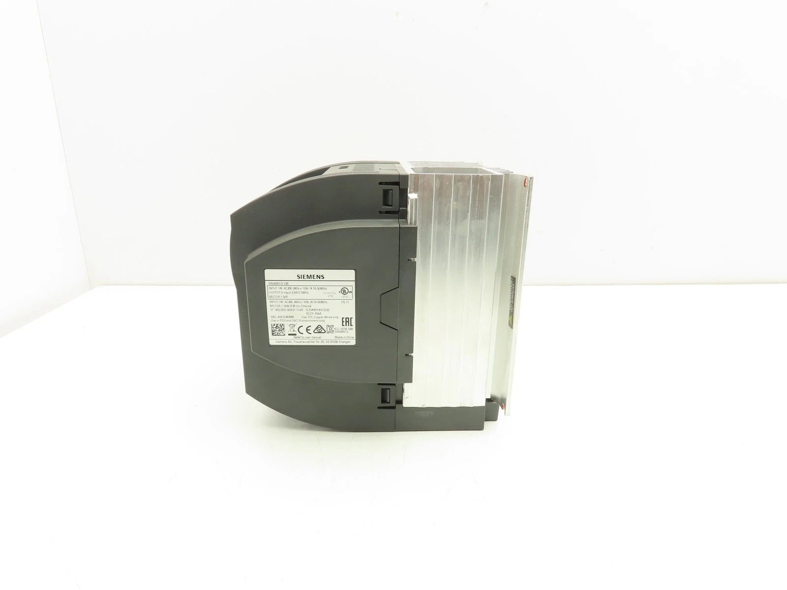 Siemens 6SL3210-5BB21-1UV0 SINAMICS V20 4