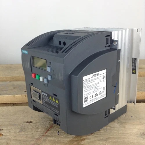 Siemens 6SL3210-5BB21-1AV0 SINAMICS V20