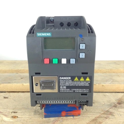 Siemens 6SL3210-5BB21-1AV0 SINAMICS V20 4