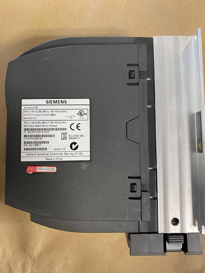 Siemens 6SL3210-5BB18-0UV0 SINAMICS V20 2