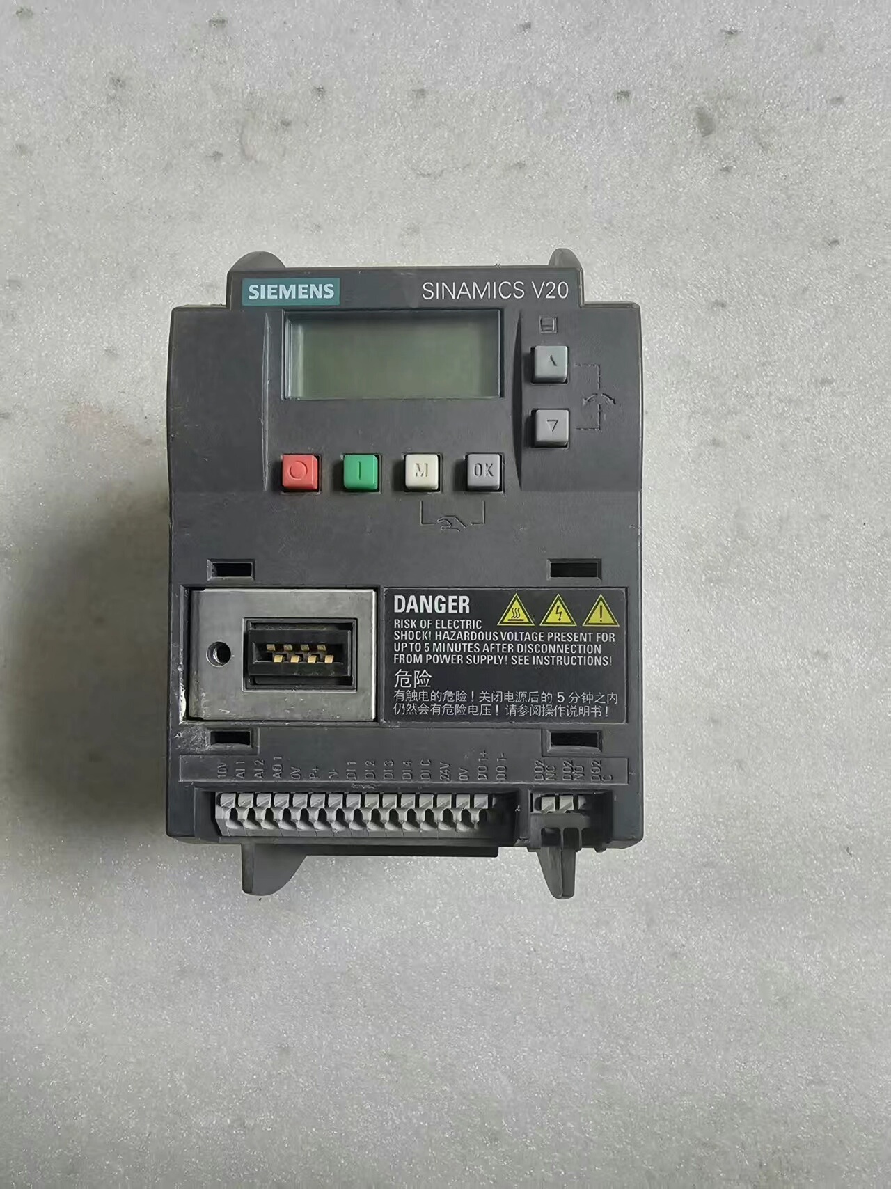 Siemens 6SL3210-5BB15-5UV0 SINAMICS V20