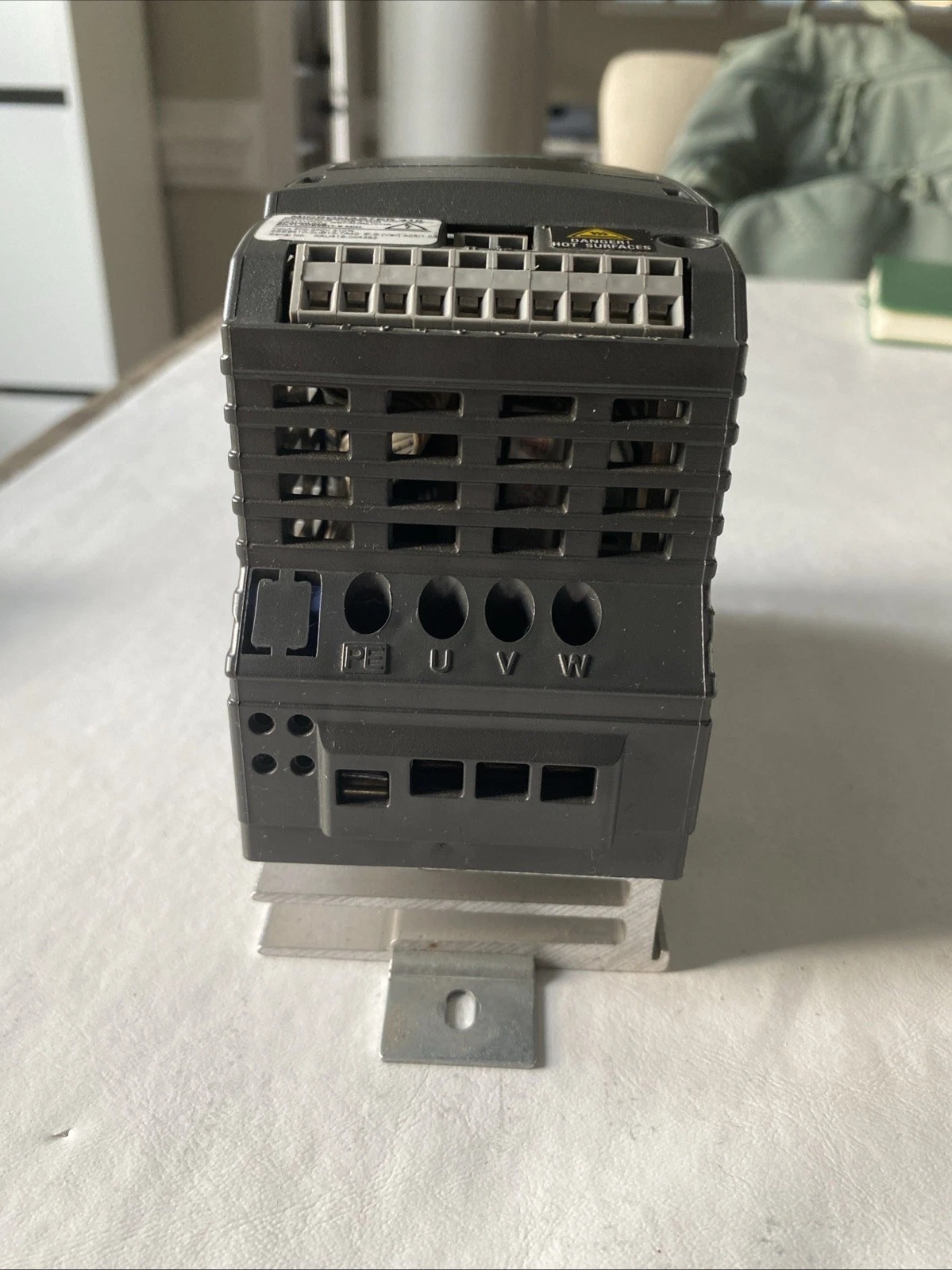 Siemens 6SE6410-2UB13-7AA0 MICROMASTER 410 2