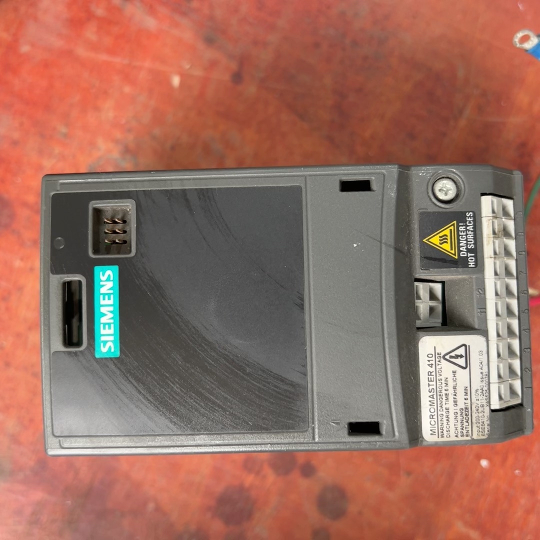 Siemens 6SE6410-2UB11-2AA0 MICROMASTER 410