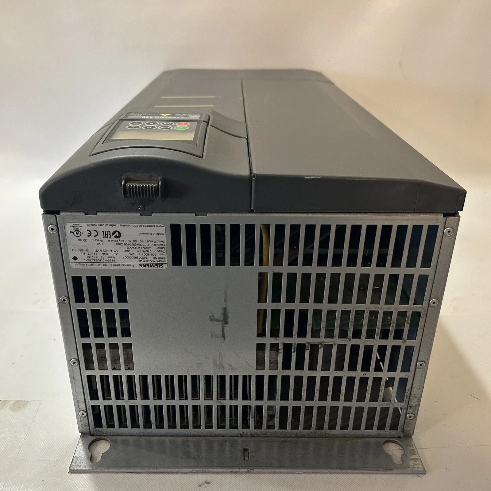 Siemens 6SE6440-2UE33-7EA1 MICROMASTER 440 4
