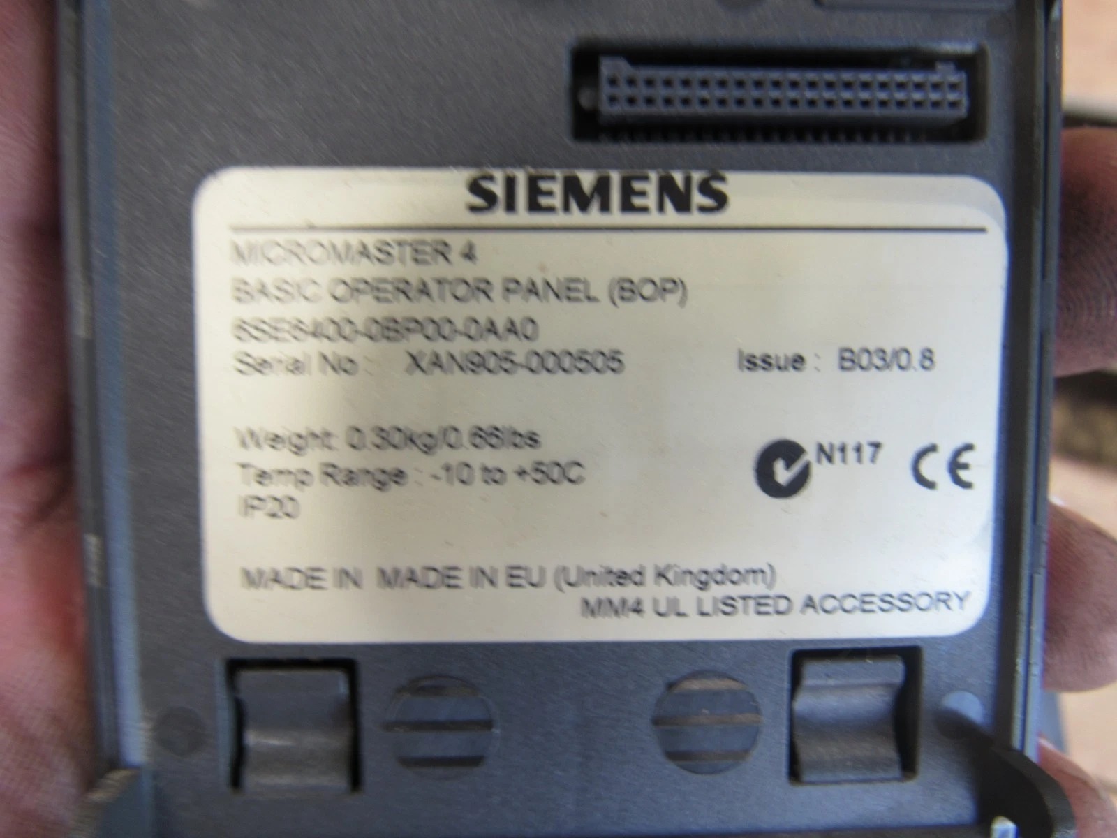 Siemens 6SE6440-2UE17-5CA1 MICROMASTER 440 3