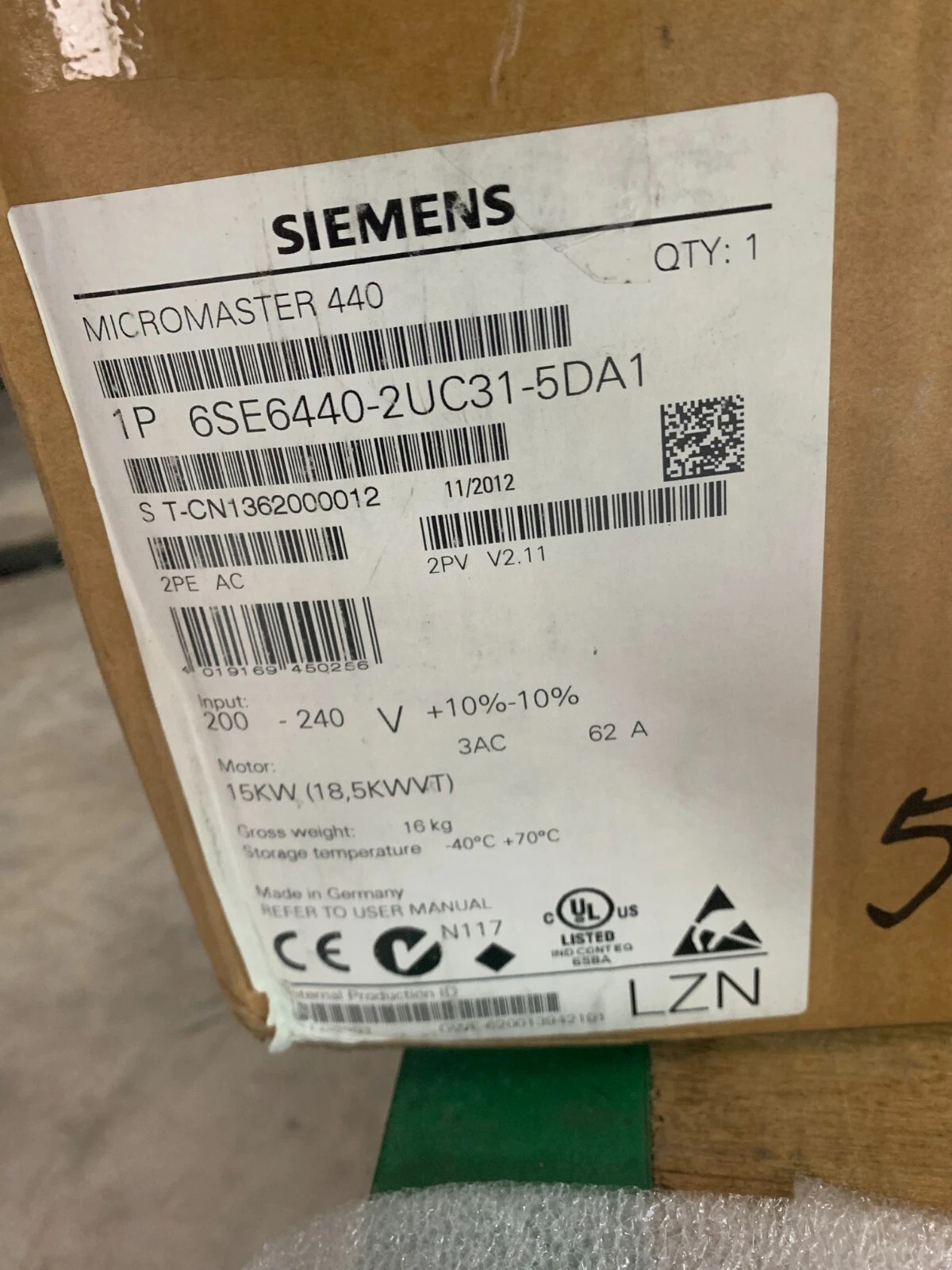 Siemens 6SE6440-2UC31-5DA1 MICROMASTER 440 2