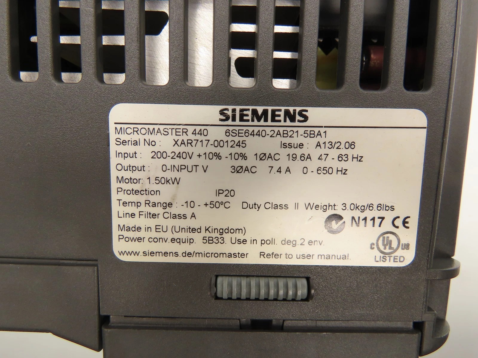 Siemens 6SE6440-2AB21-5BA1 MICROMASTER 440 2
