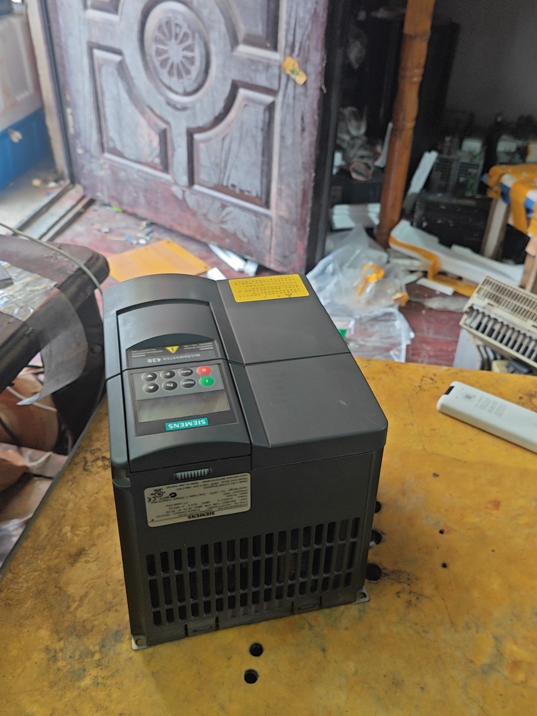 Siemens 6SE6430-2UD31-5CA0 MICROMASTER 430 3