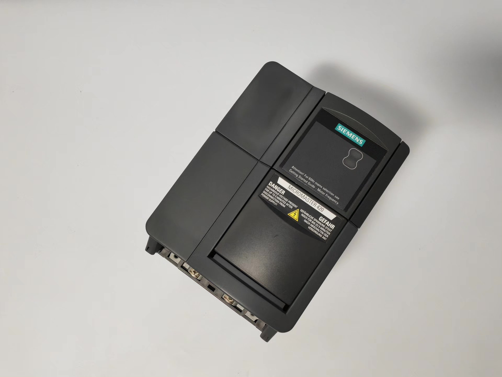 Siemens 6SE6420-2UD24-0BA1 MICROMASTER 420