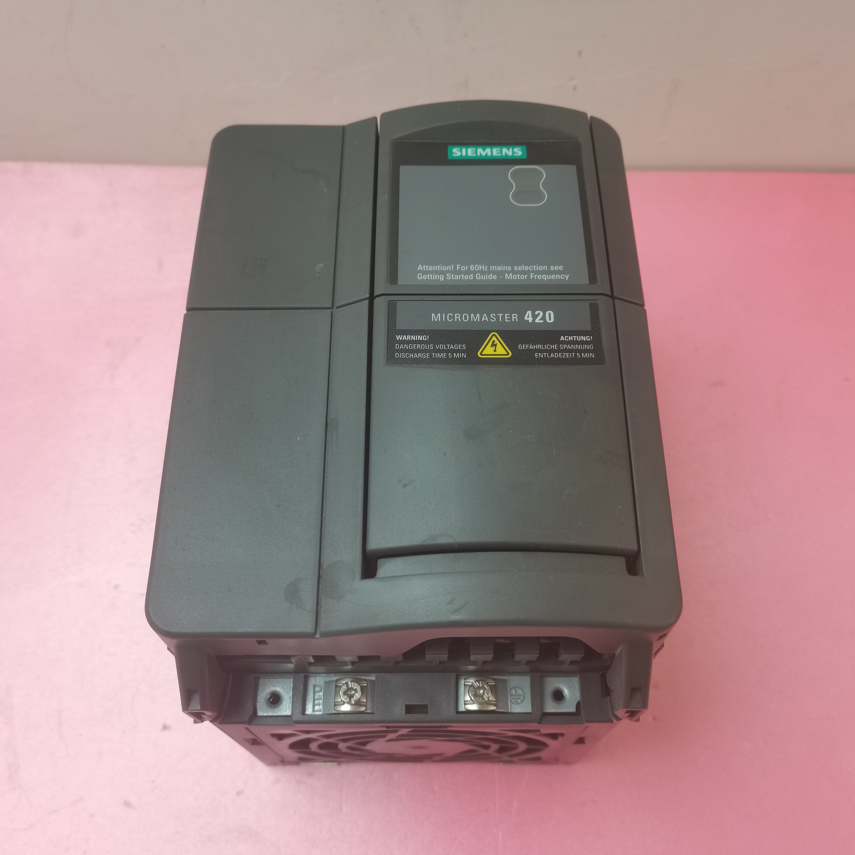 Siemens 6SE6420-2UC21-5BA1 MICROMASTER 420