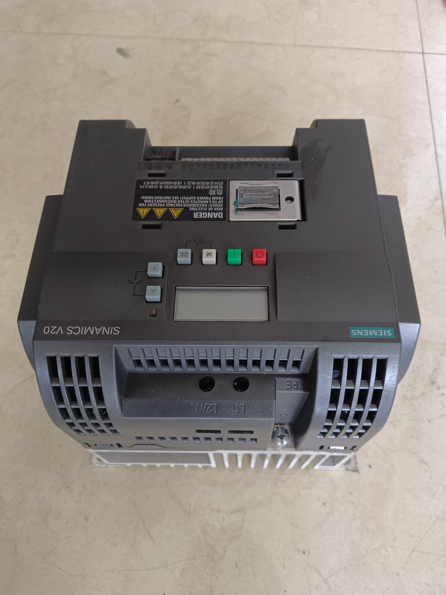 Siemens 6SL3210-5BE25-5UV0 SINAMICS V20 Преобразователь частоты 4