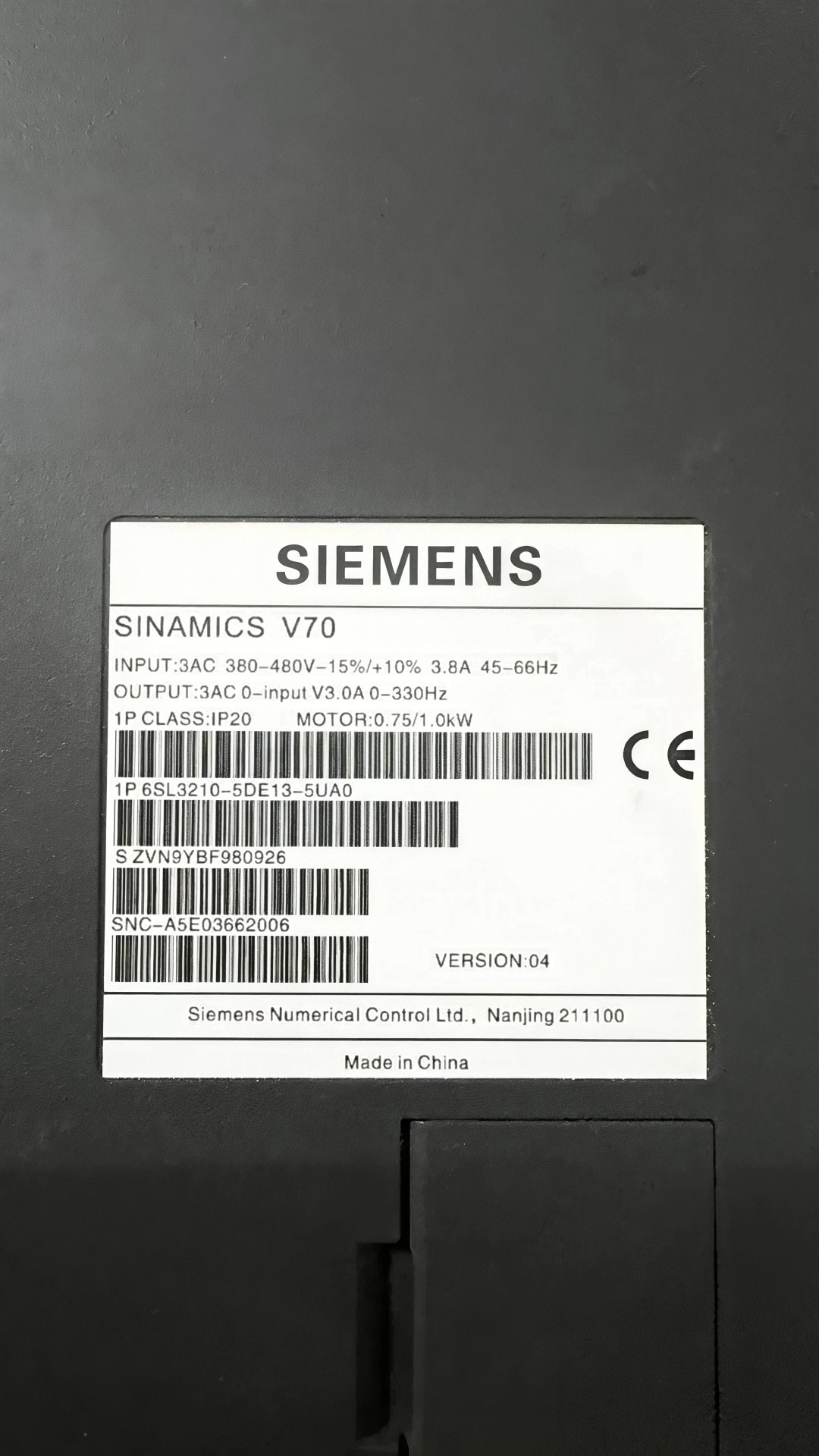 Siemens 6SL3210-5DE13-5UA0 SINAMICS V70 2