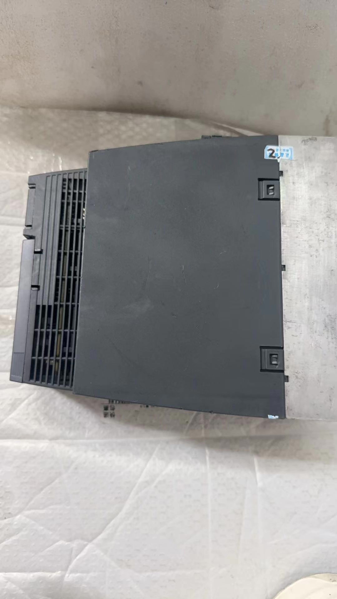 Siemens 6SL3210-5DE13-5UA0 SINAMICS V70 3