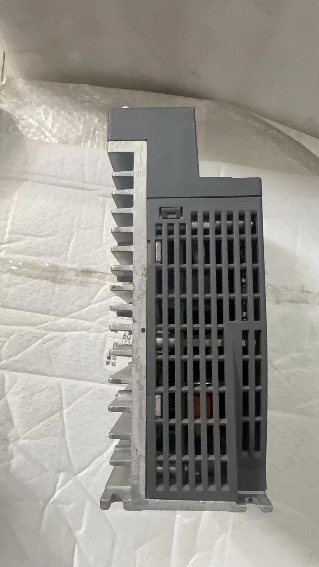 Siemens 6SL3210-5DE13-5UA0 SINAMICS V70 5