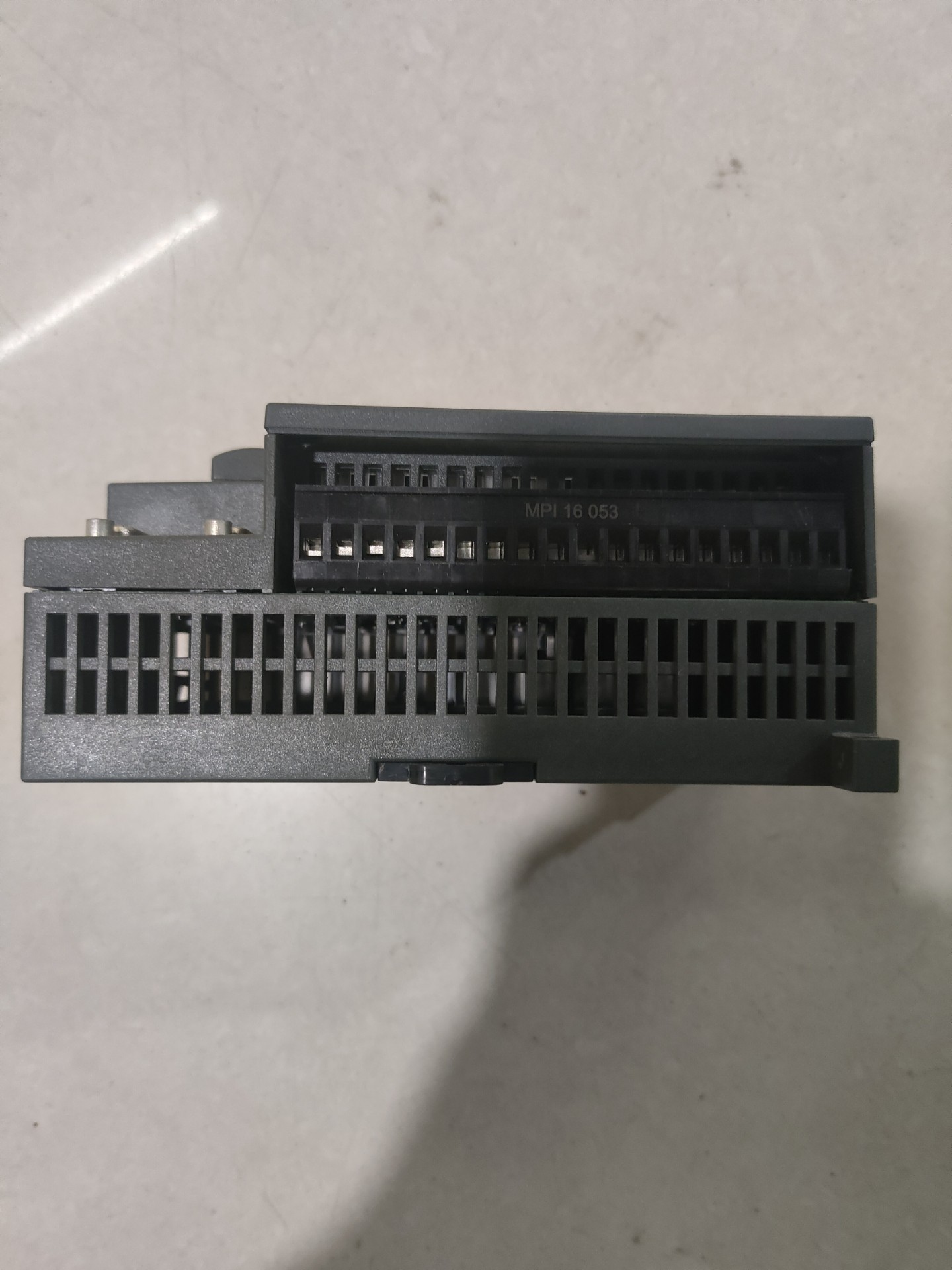 Siemens 6ES7214-2AD23-0XB8 S7-200 3