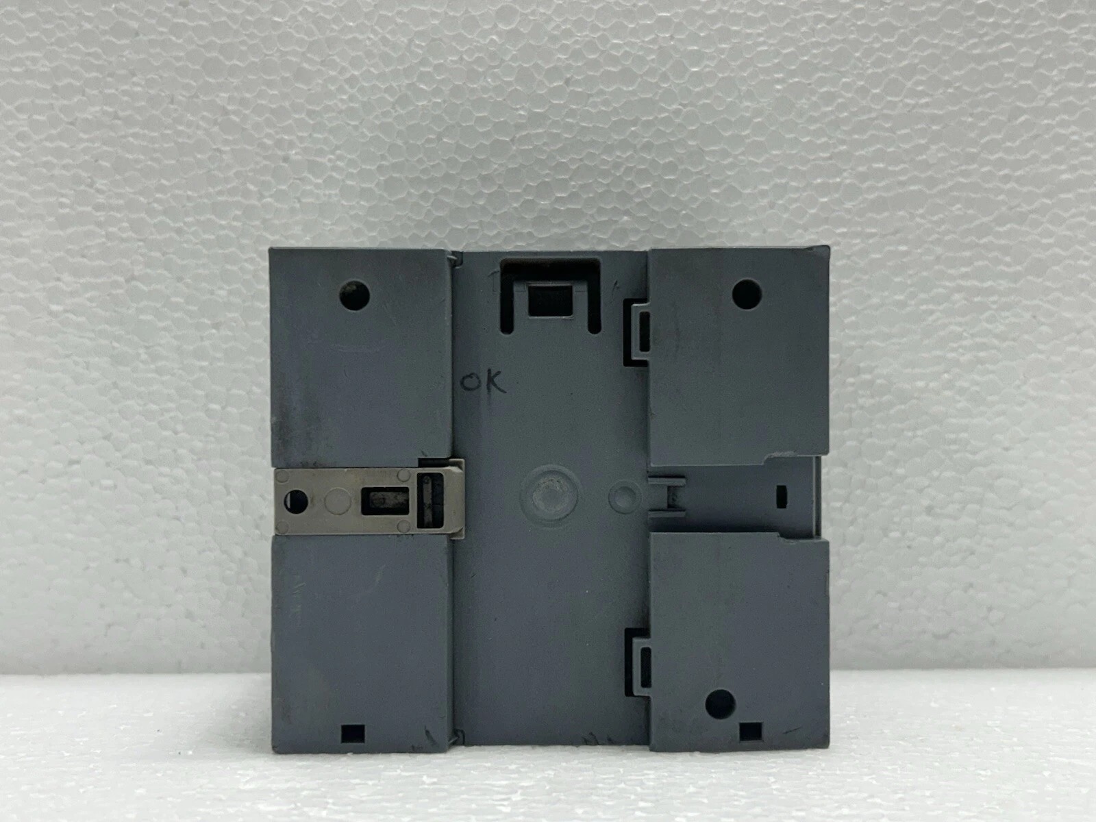 Siemens 6ES7212-1HD30-0XB0 CPU 1212C 4