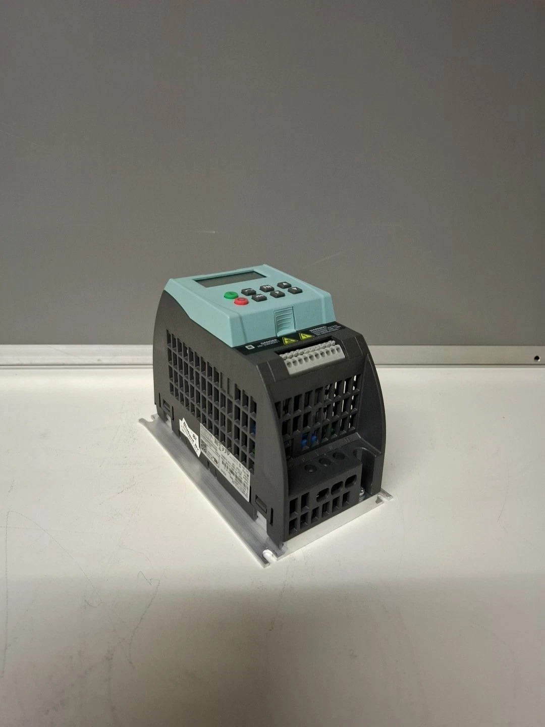 Siemens 6SL3211-0KB17-5BB1 SINAMICS G110 2