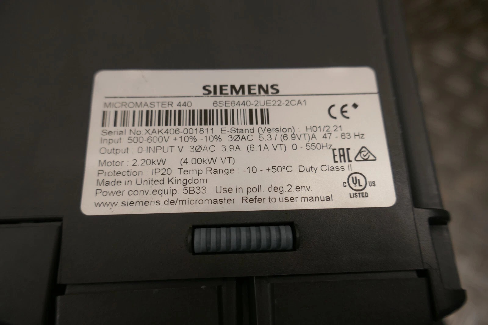 Siemens 6SE6440-2UE22-2CA1 MICROMASTER 440 3