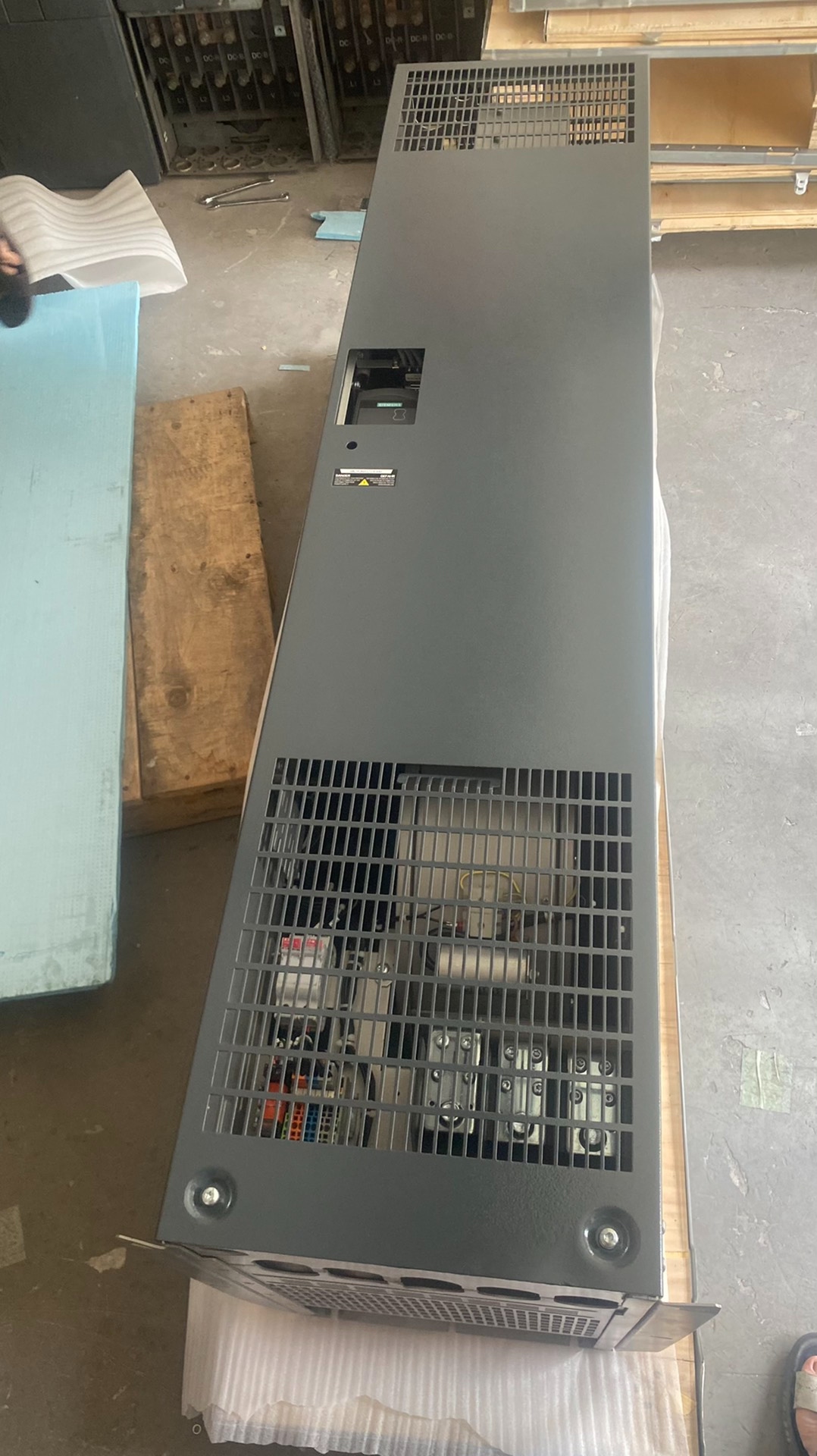 Siemens 6SE6440-2UD42-0GA1 MICROMASTER 440 2