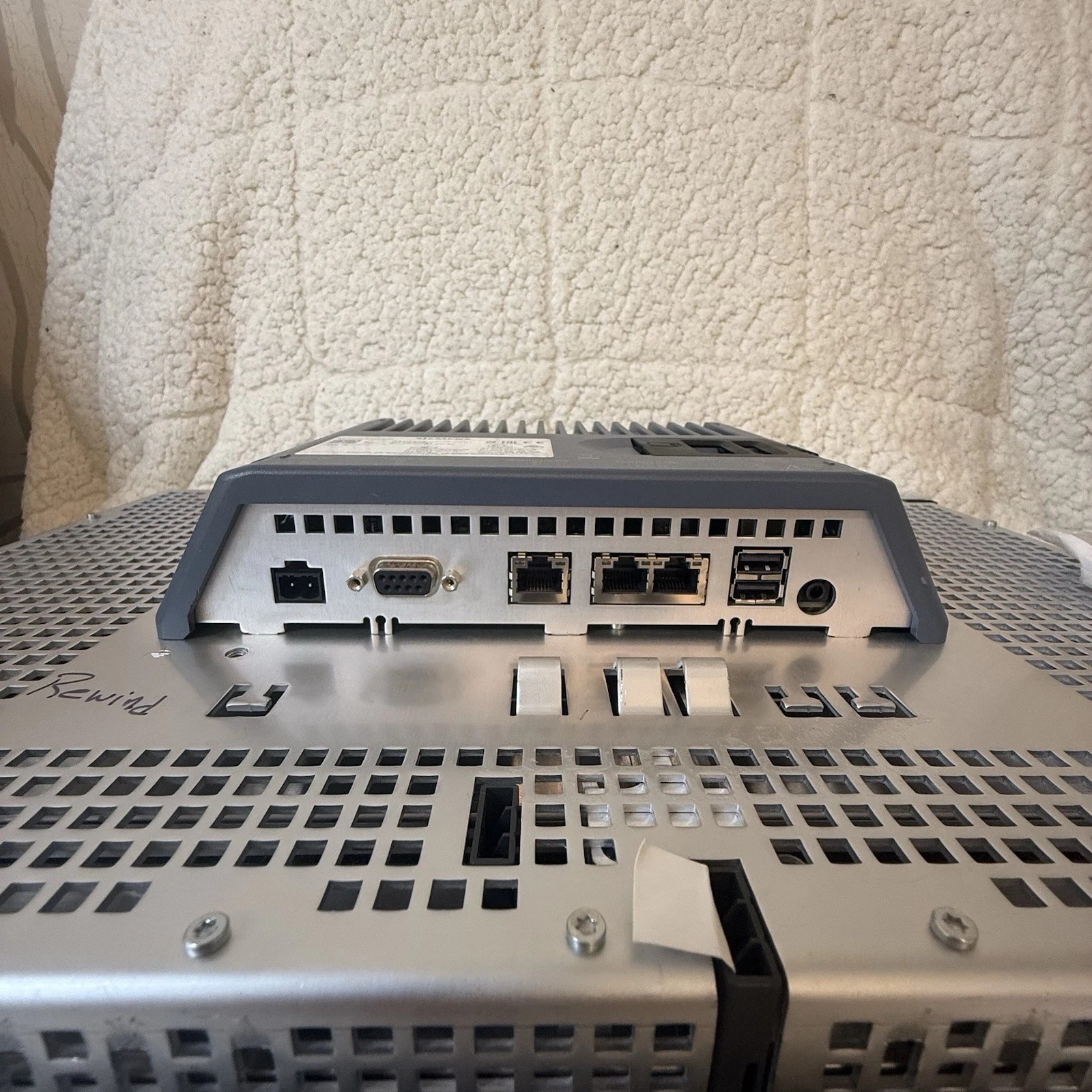 Siemens 6AV2124-1QC02-0AX1 KP1500 3