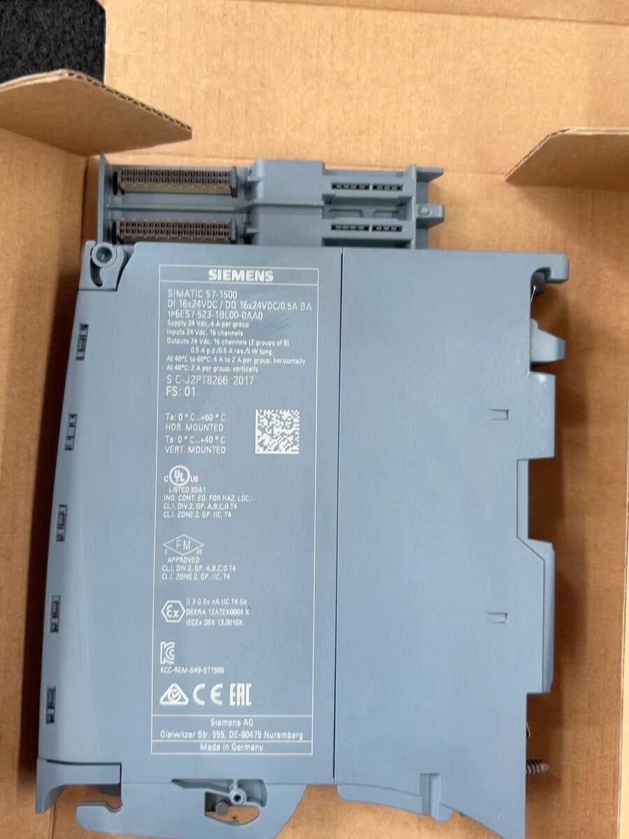 Siemens 6ES7523-1BL00-0AA0 