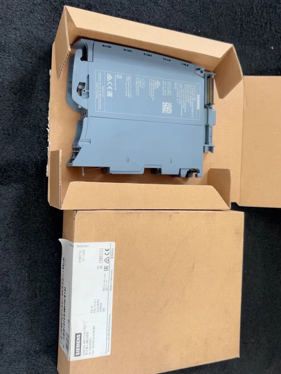 Siemens 6ES7523-1BL00-0AA0  2