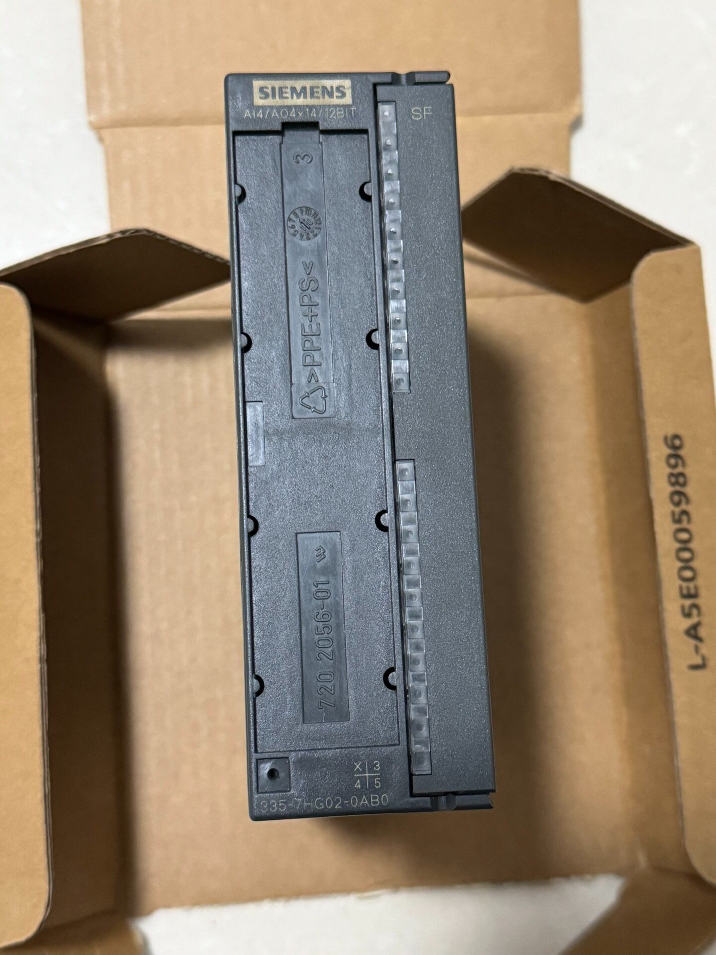 Siemens 6ES7335-7HG02-0AB0  4