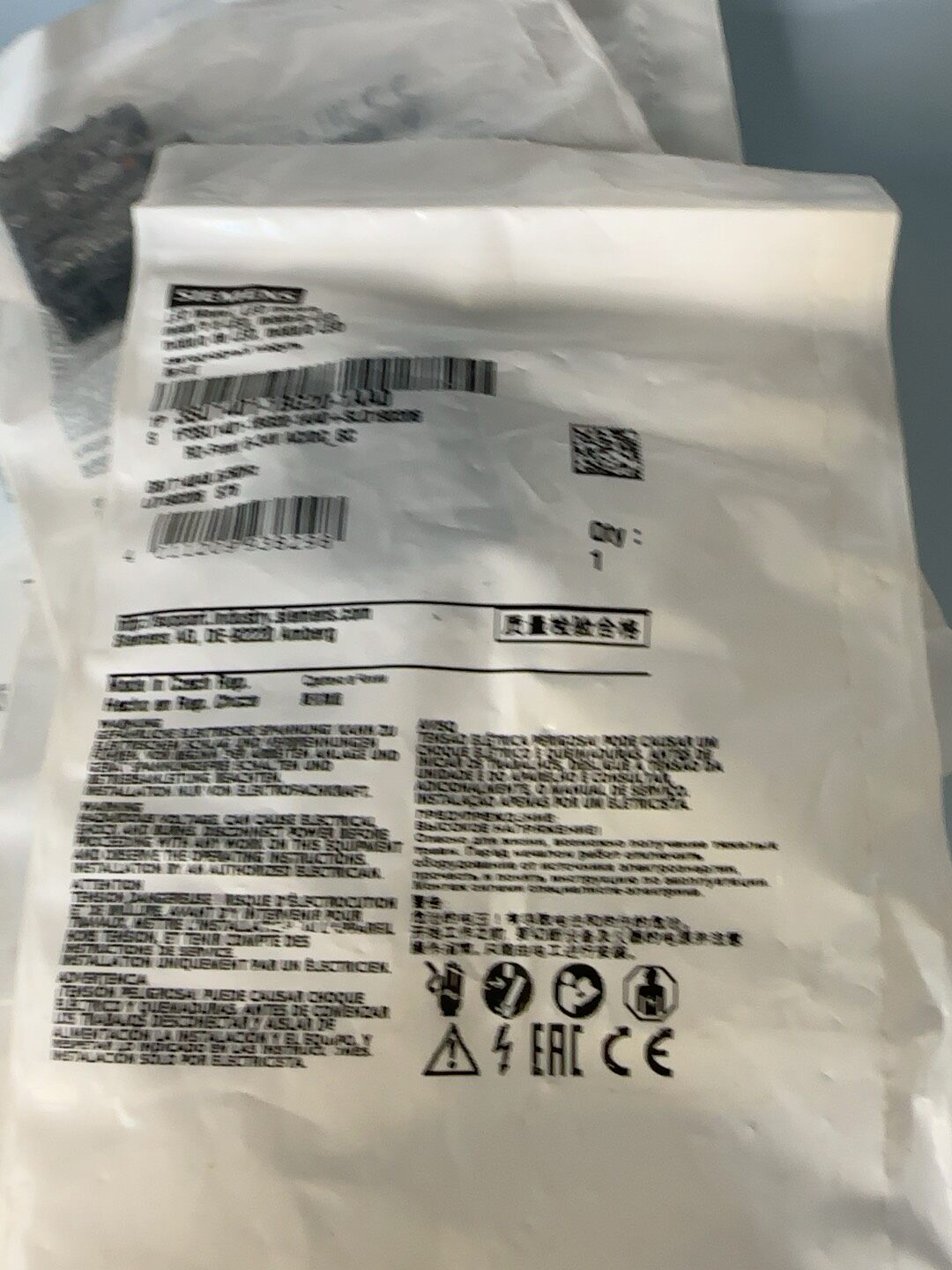 Siemens 3SU1401-1BG40-1AA0 Модуль