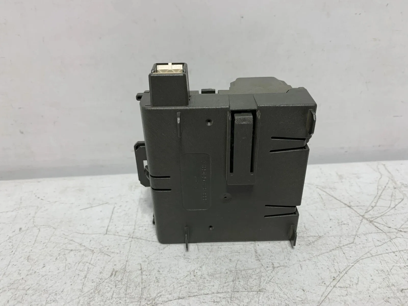 Siemens 6ES7195-7HB00-0XA0 Модуль ET-200 3