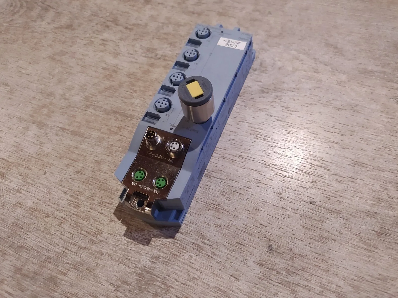 Siemens 6ES7146-5FF00-0BA0 Модуль ET-200