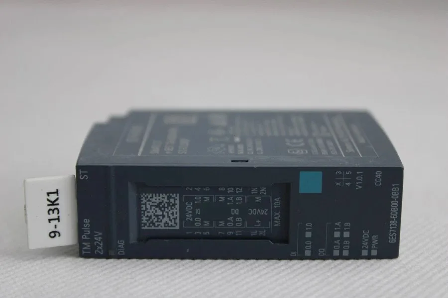 Siemens 6ES7138-6DB00-0BB1 Модуль ET-200 4