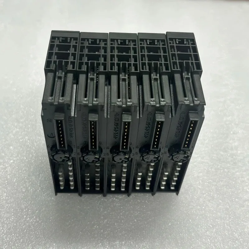 Siemens 6ES7135-4GB01-0AB0 Модуль ET-200 4