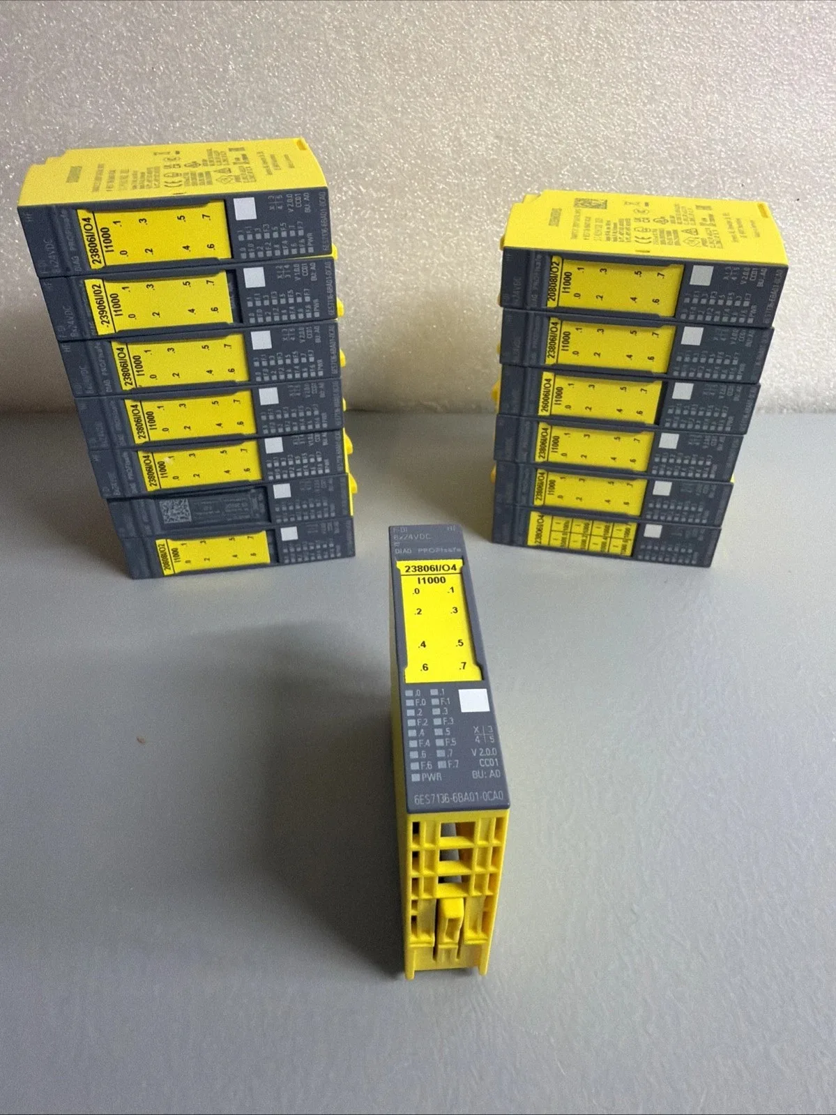 Siemens 6ES7136-6BA01-0CA0 Модуль ET-200 2