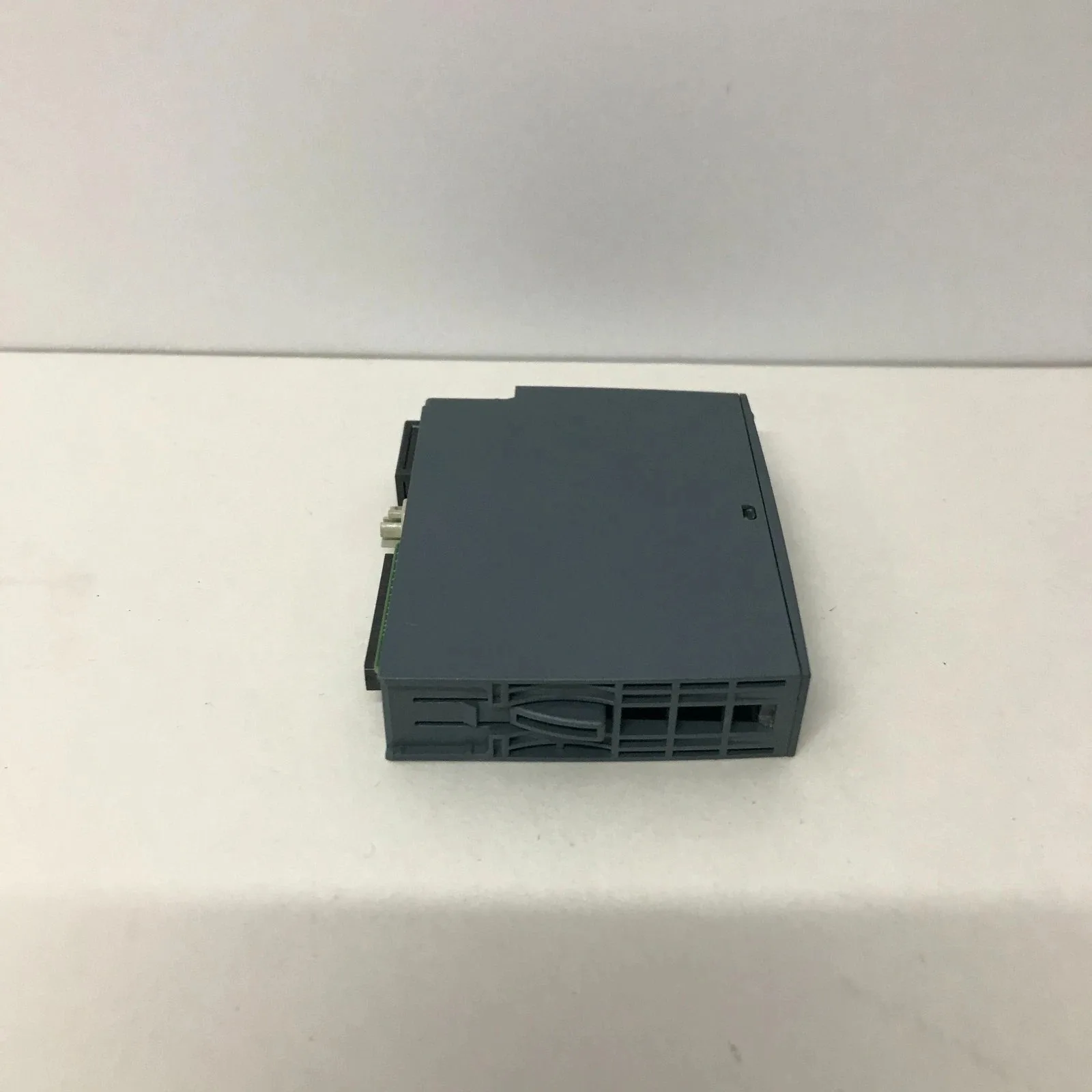 Siemens 6ES7134-6GD01-0BA1 Модуль ET-200 4