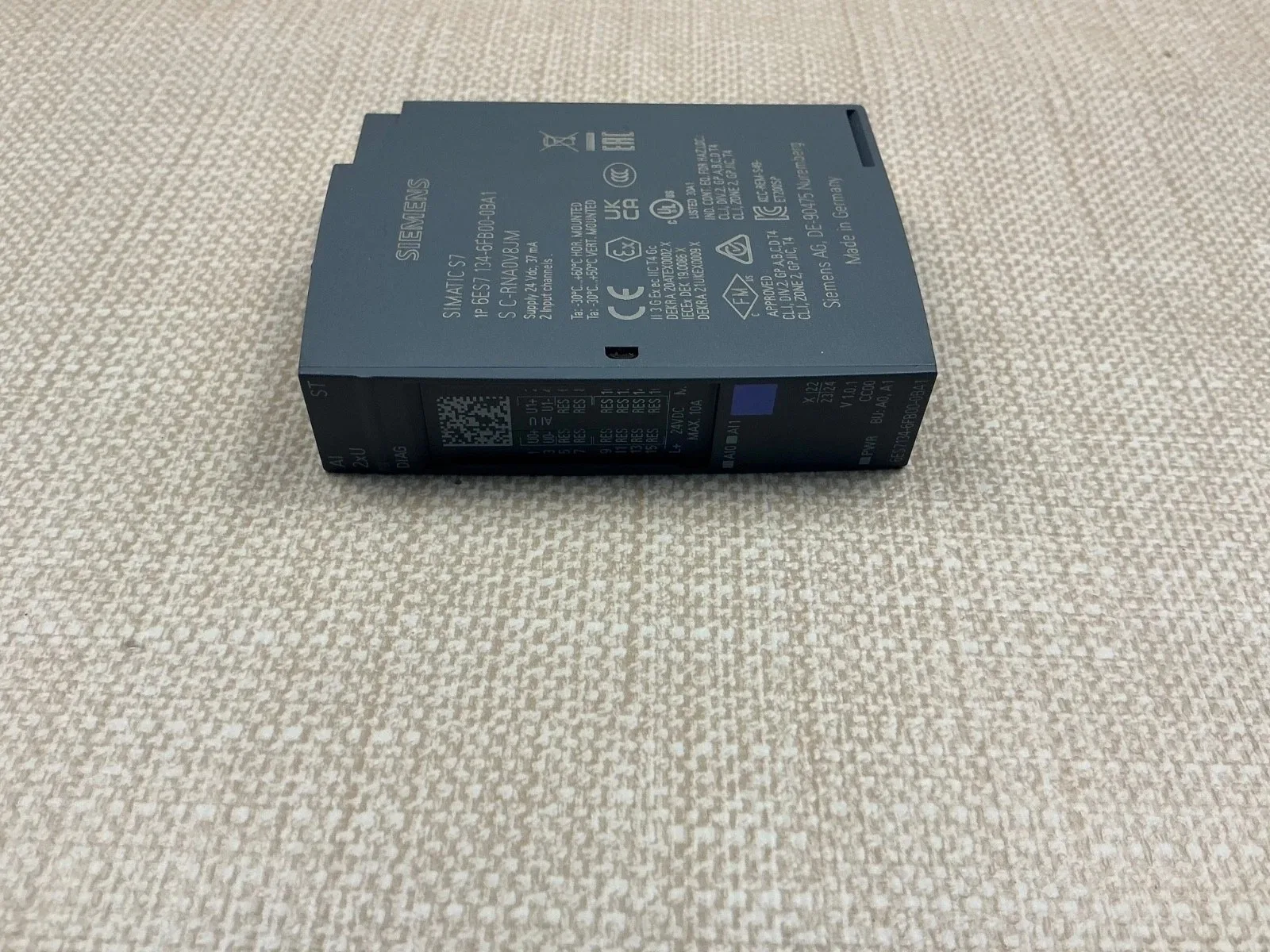 Siemens 6ES7134-6FB00-0BA1 Модуль ET-200 3