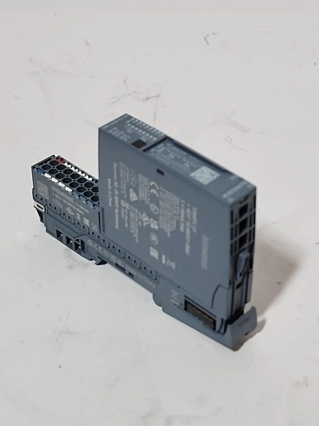 Siemens 6ES7132-6BH01-0BA0 Модуль ET-200 2